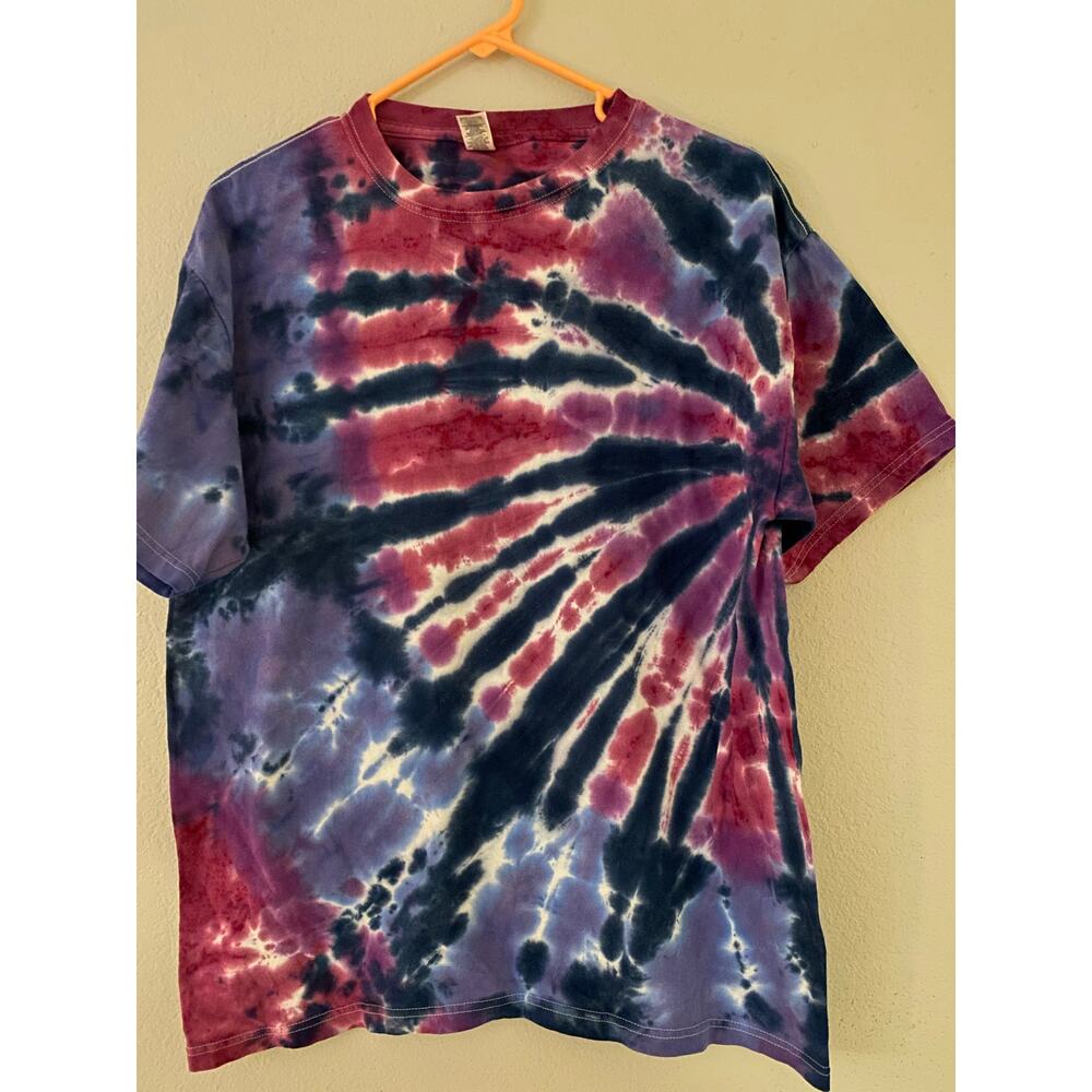 Navy Blue Purple and Pink Spiral Tie Dye T-Shirt New Size Large L